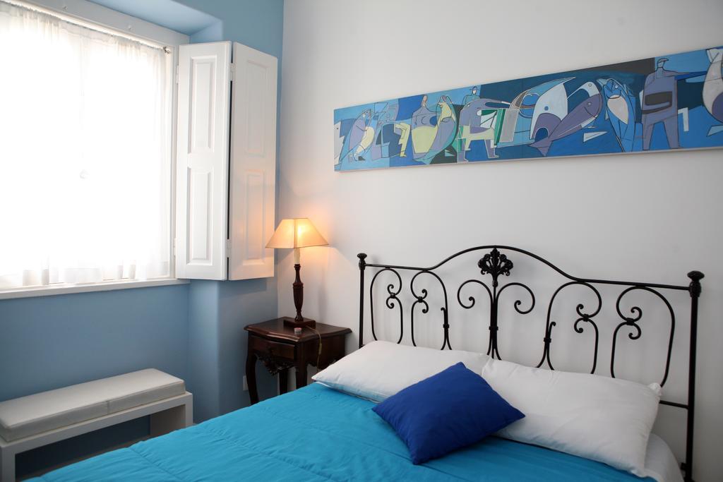 City Stork Hostel Portimão Szoba fotó